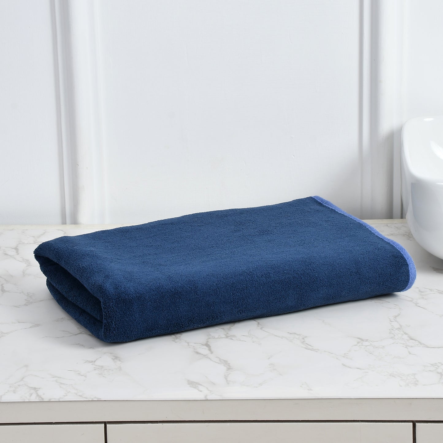 Iris Bath Towel 300 GSM Super Soft Microfiber 70x140 CM Navy
