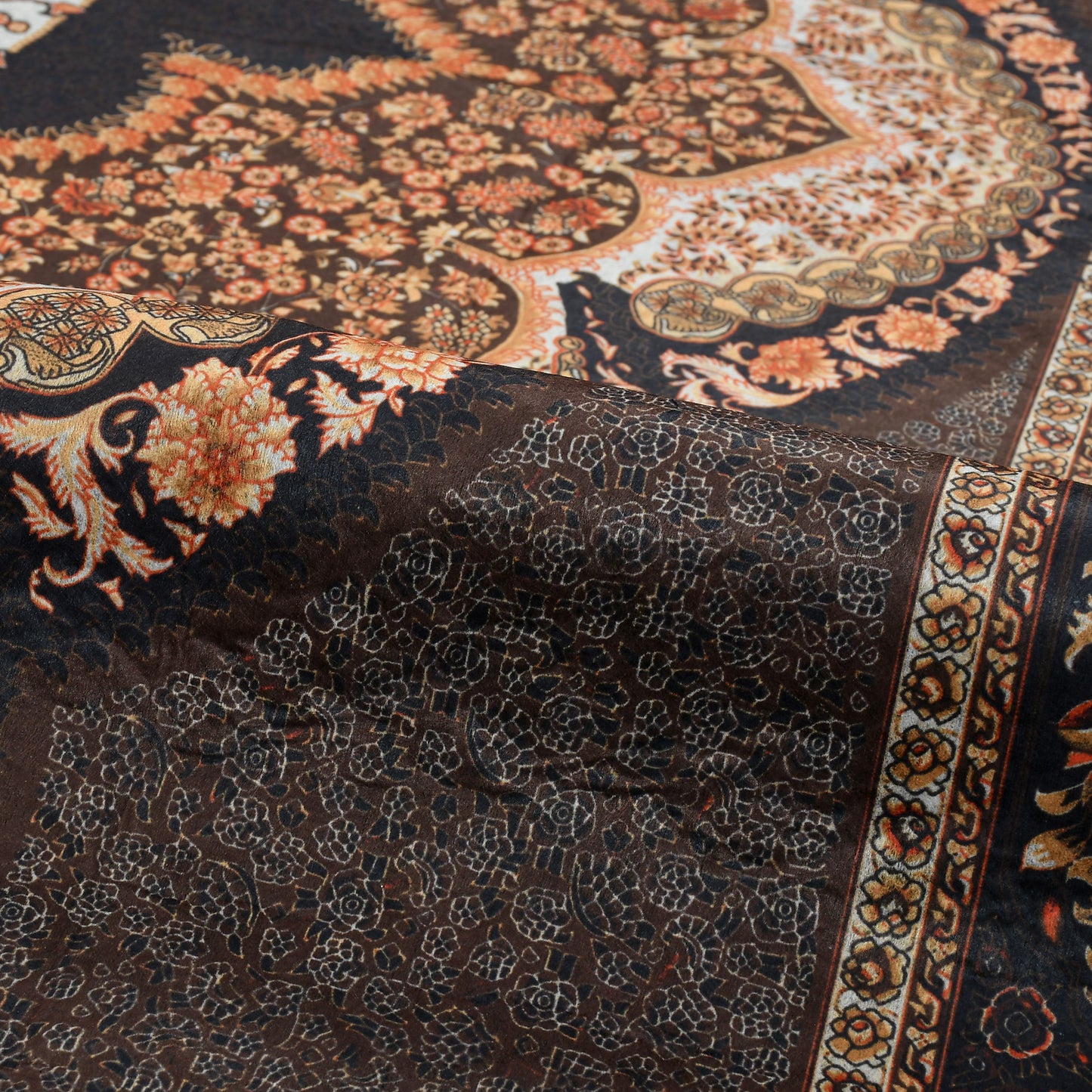 Classic Printed Carpet – 5x7 Feet