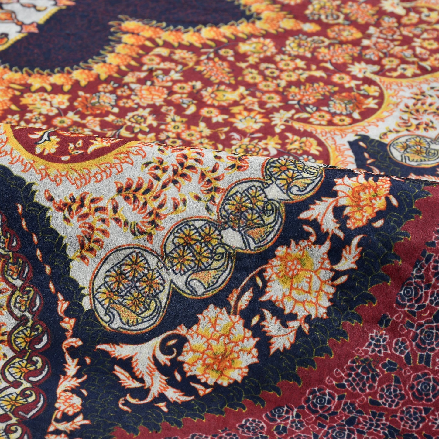 Classic Printed Carpet – 5x7 Feet