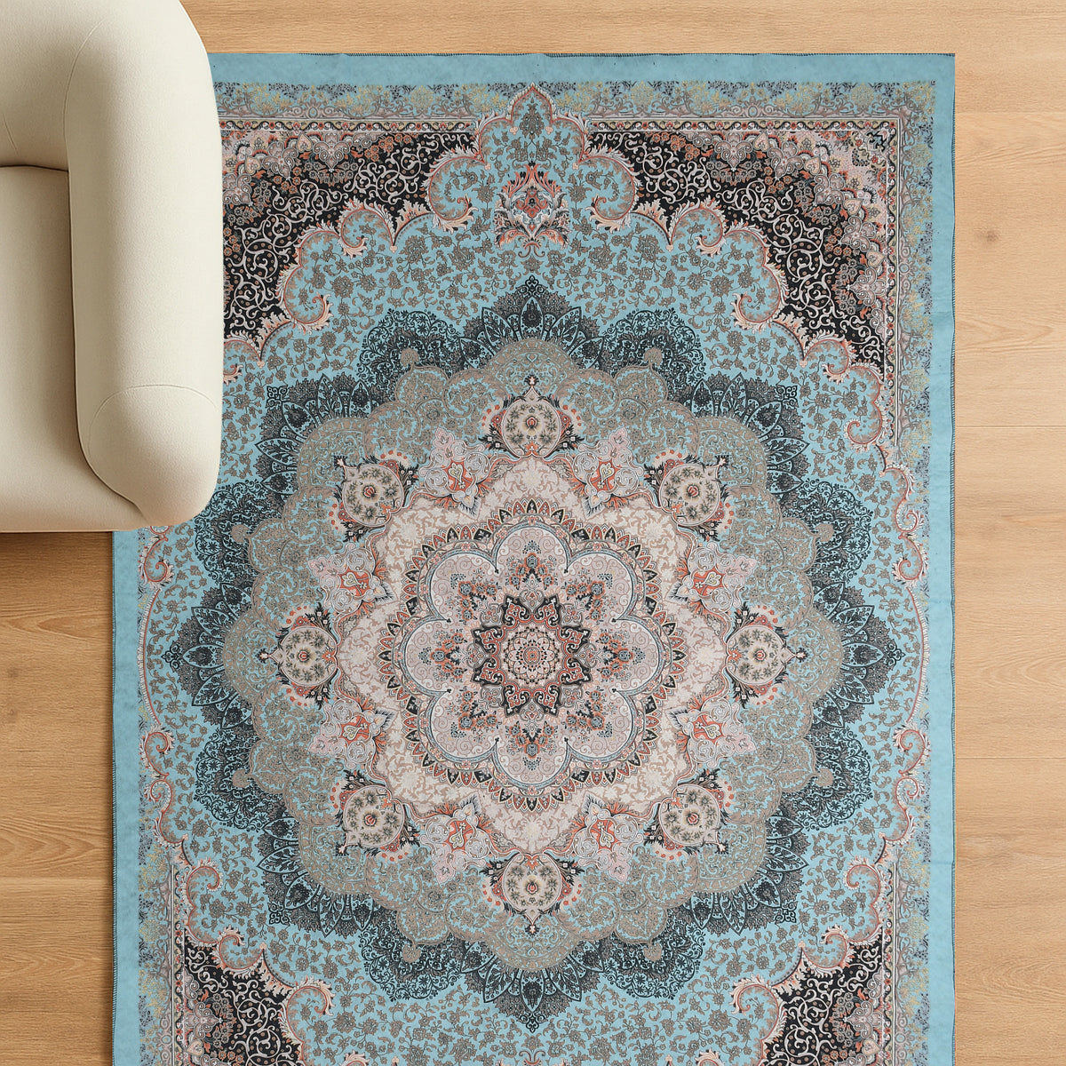 Classic Printed Room Carpet – 5×7 Feet, Foldable & Lightweight