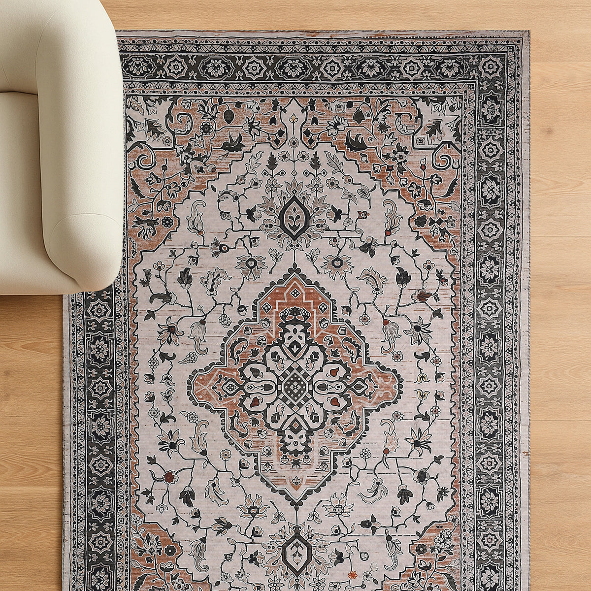 Classic Printed Room Carpet – 5×7 Feet, Foldable & Lightweight