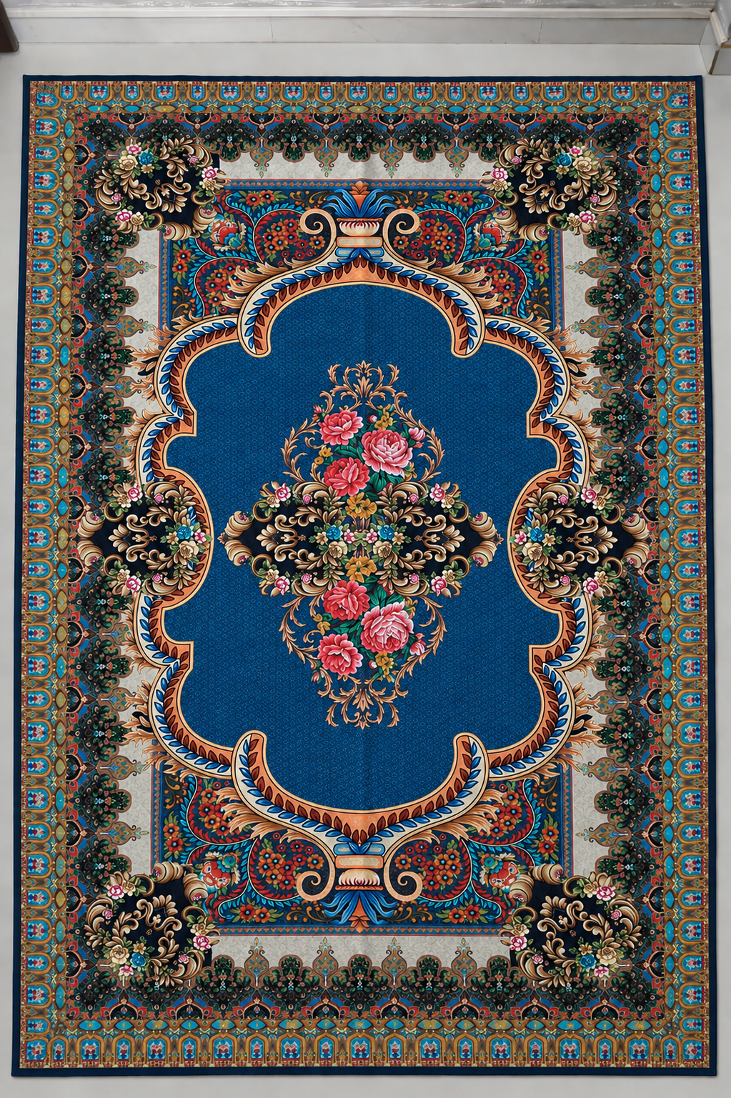 Classic Printed Area Rug – 5×7 Feet, Foldable & Lightweight