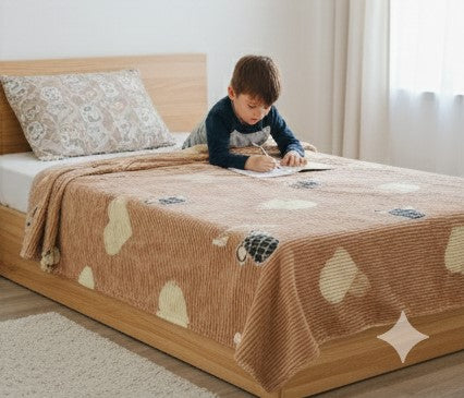 Throw Blanket / Kids Blanket 50x70 Inches