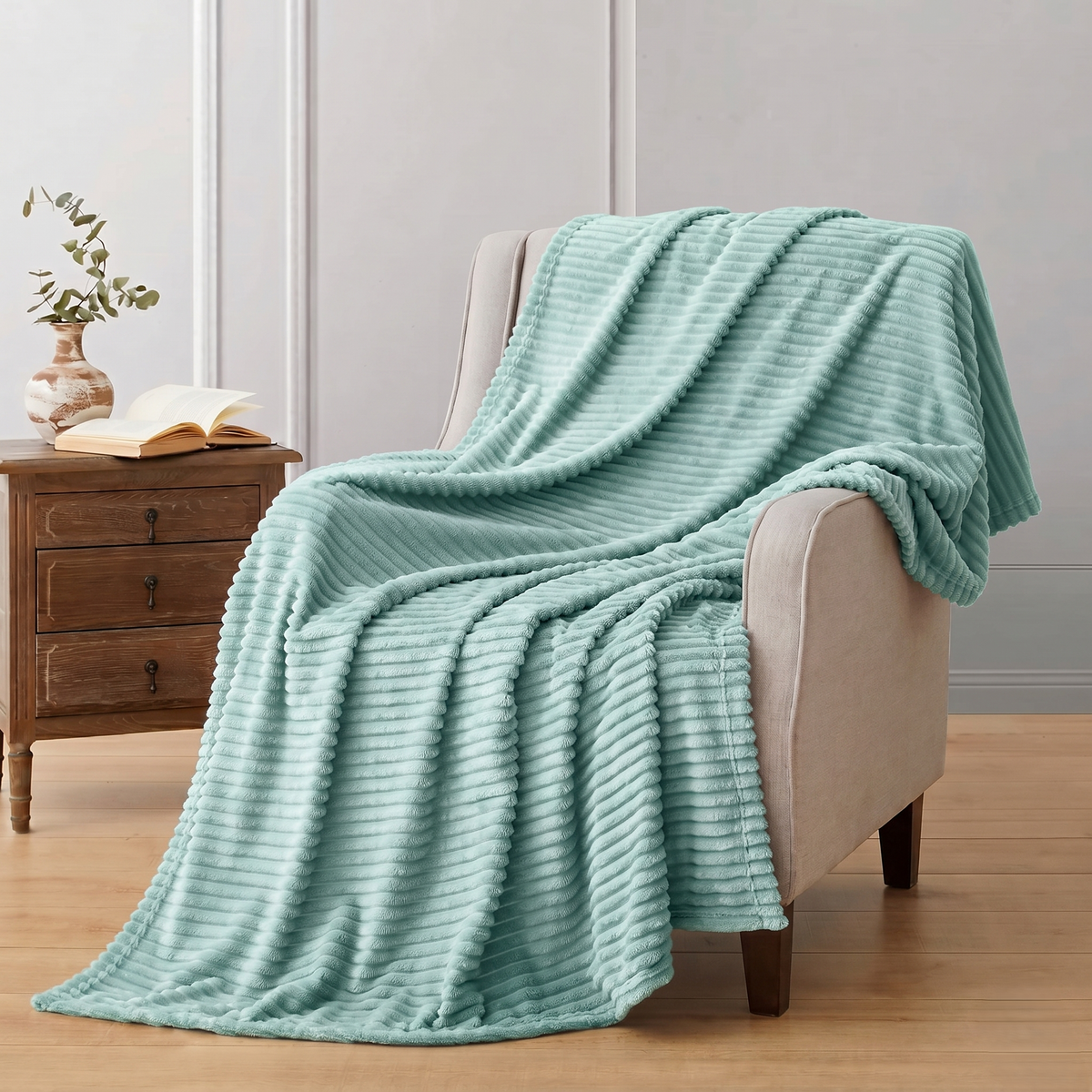 SUPER SOFT FLEECE RIBBED BLANKET ALL SEASON