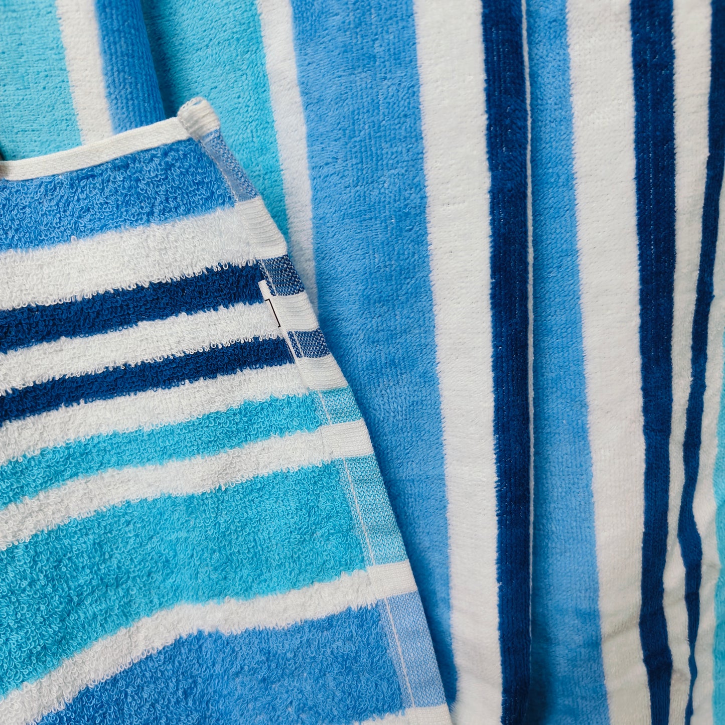 100% Cotton Bath Towel
