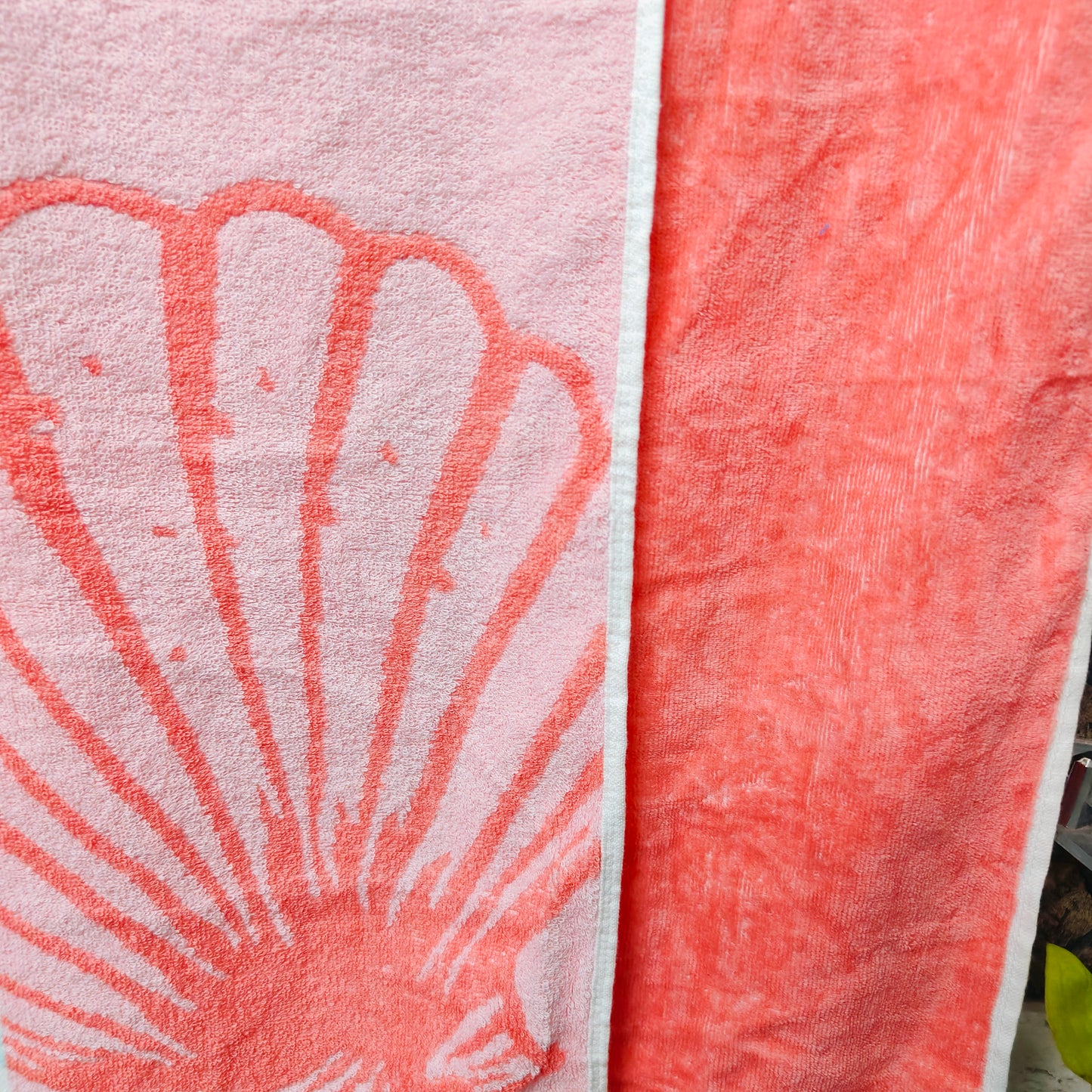 100% Cotton Bath Towel