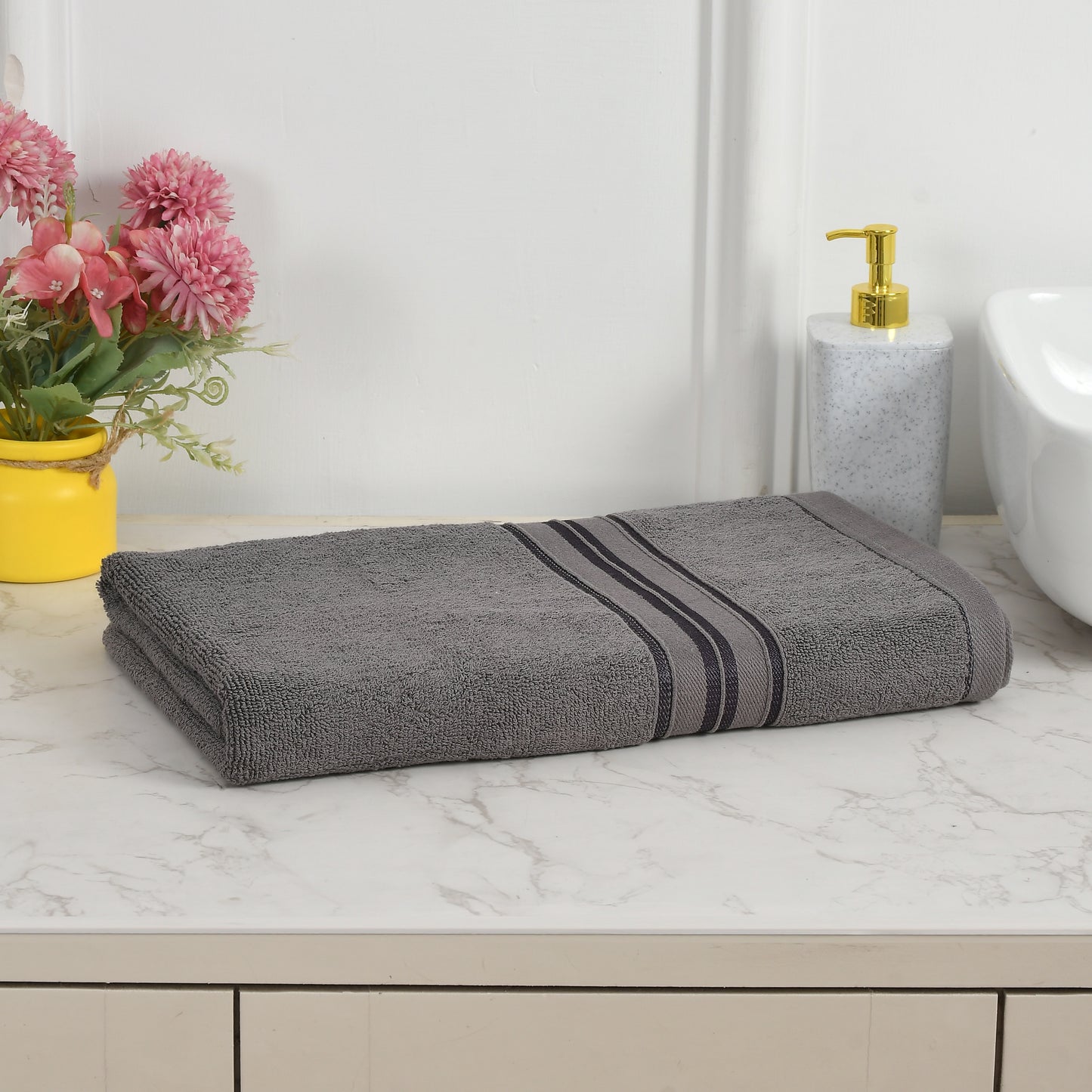 Bath Towel 100% Cotton 600 GSM Large Size 72x142 CM Dark Grey