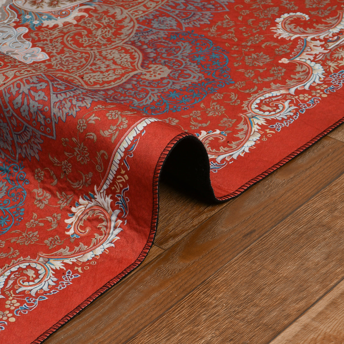 Classic Printed Room Carpet – 5×7 Feet, Foldable & Lightweight
