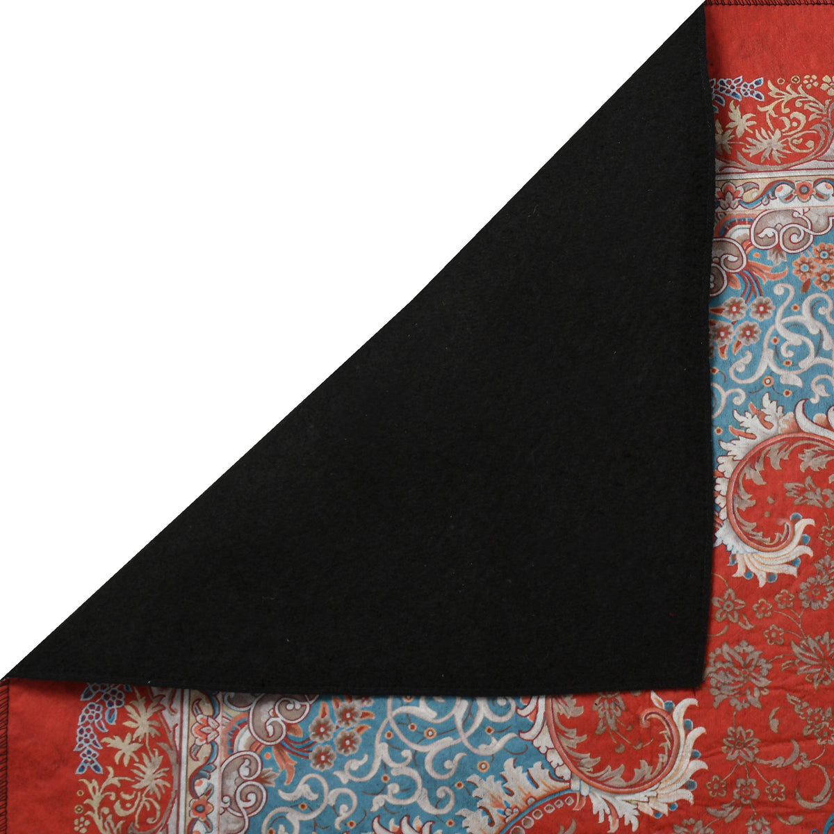 Classic Printed Room Carpet – 5×7 Feet, Foldable & Lightweight