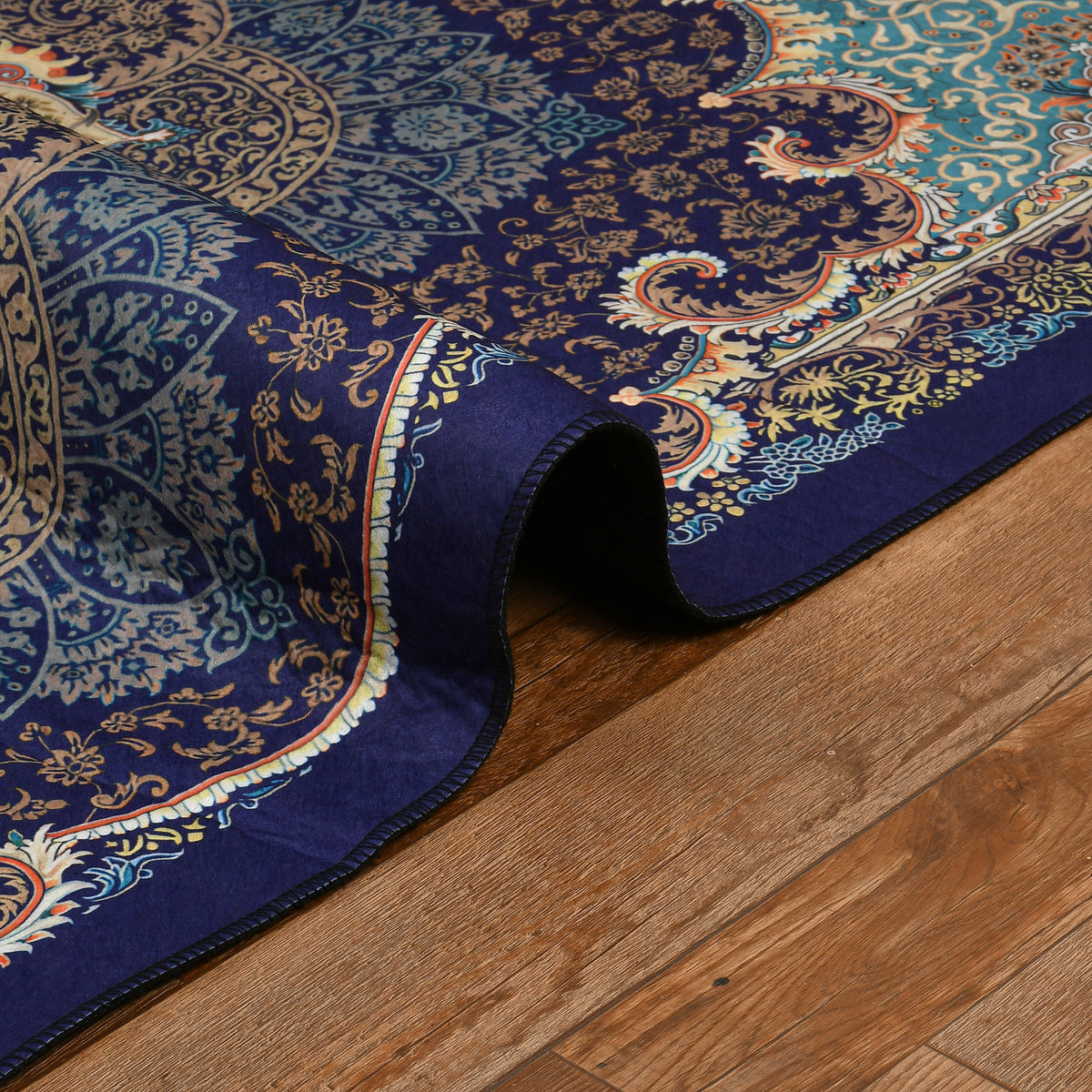 Classic Printed Room Carpet – 5×7 Feet, Foldable & Lightweight