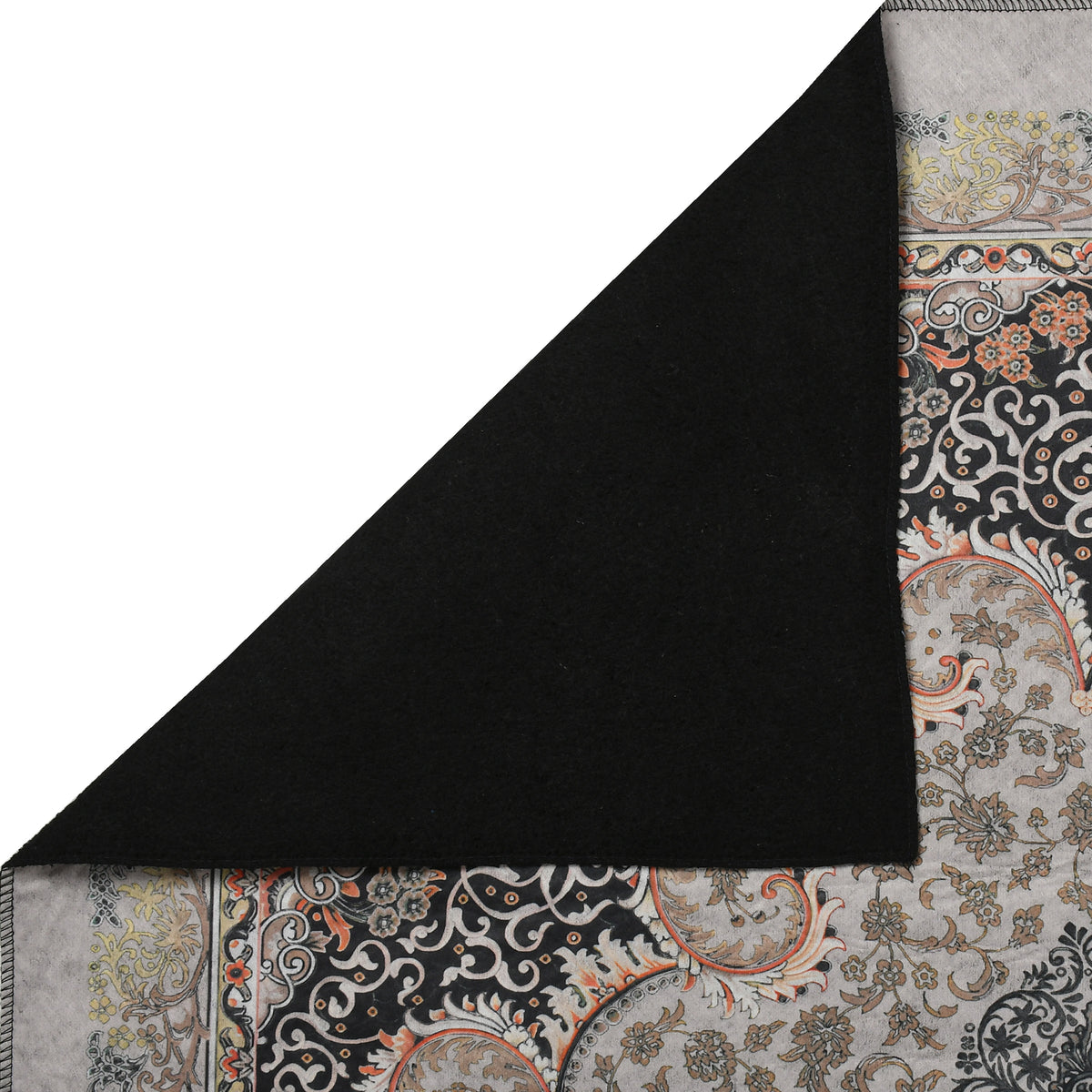 Classic Printed Room Carpet – 5×7 Feet, Foldable & Lightweight
