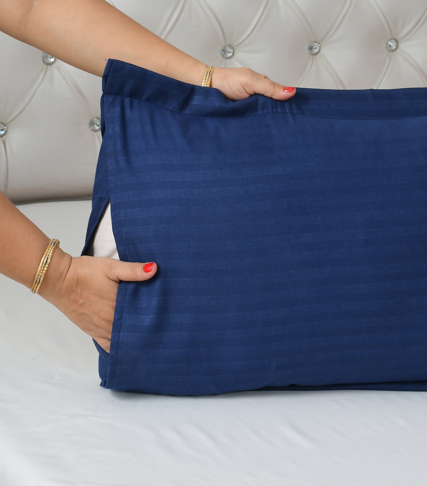 Pack of 2 Solid Stripe King Size Bedsheet Glace Cotton 90X100