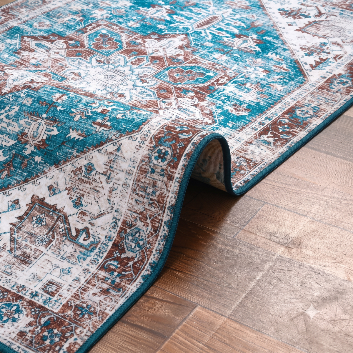 Classic Printed Room Carpet – 5×7 Feet, Traditional Print, Foldable & Lightweight