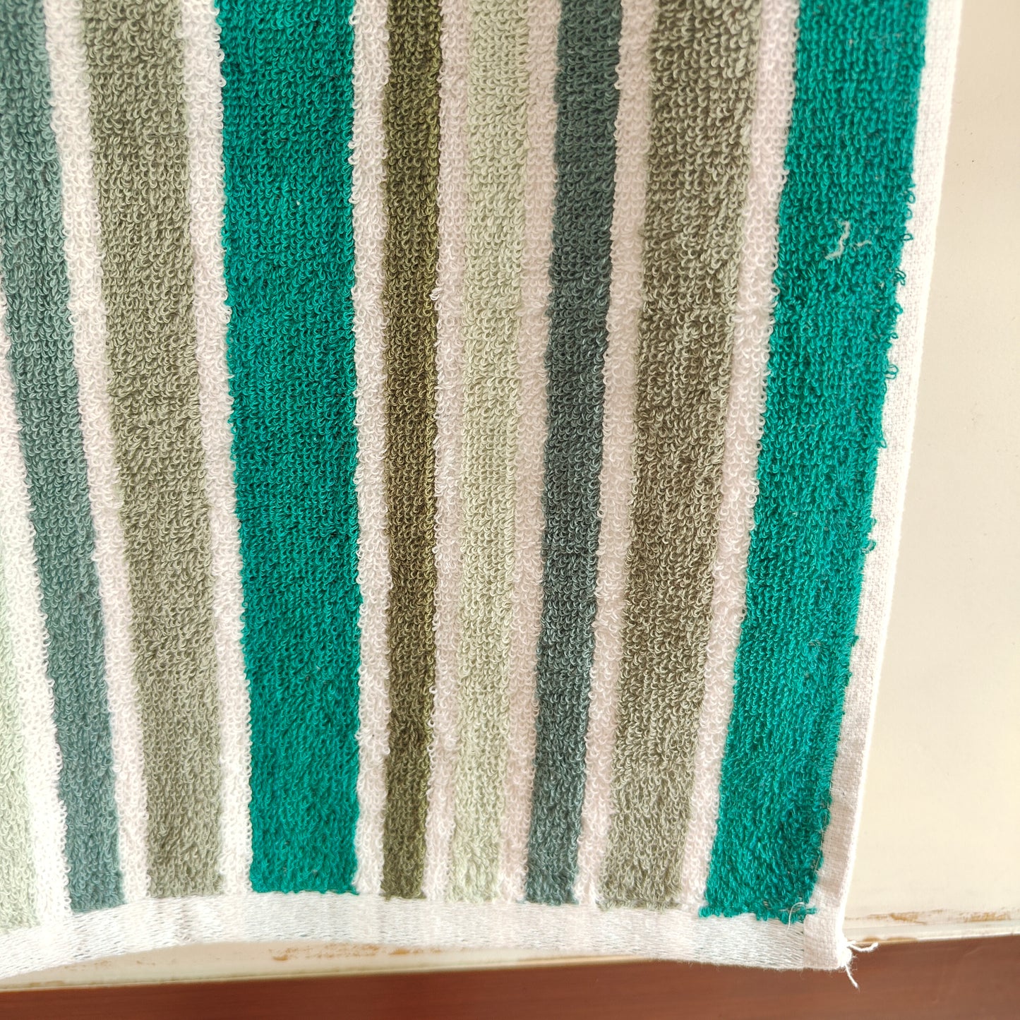 100% Cotton Bath Towel
