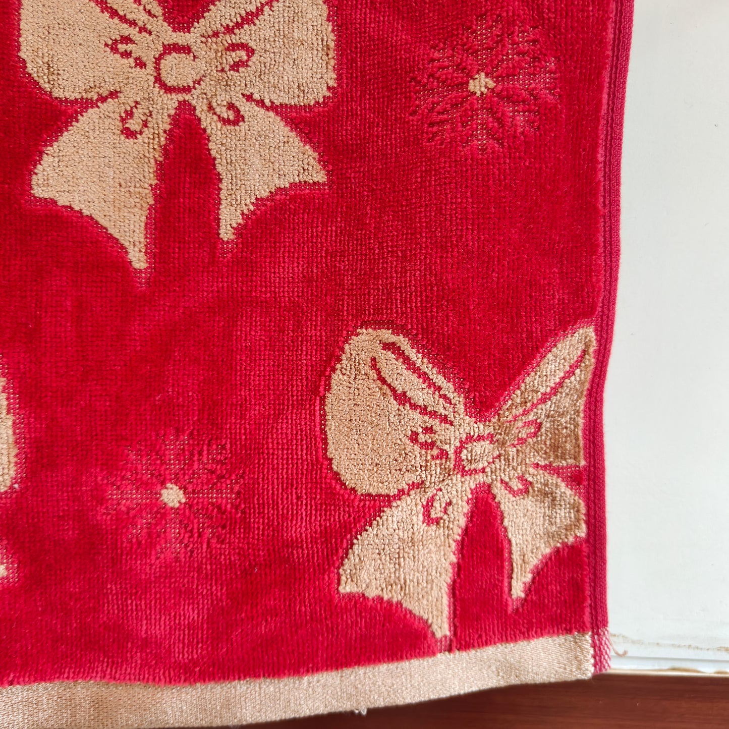 100% Cotton Bath Towel