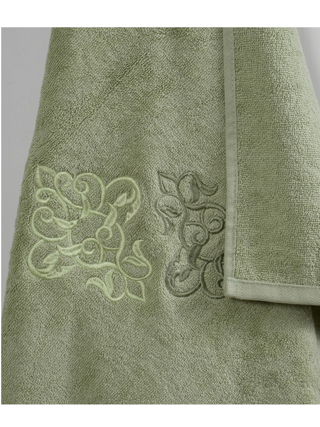 Embroidered Bath Towel 100% Cotton 600 GSM Large Size 72x142 CM Mint Green