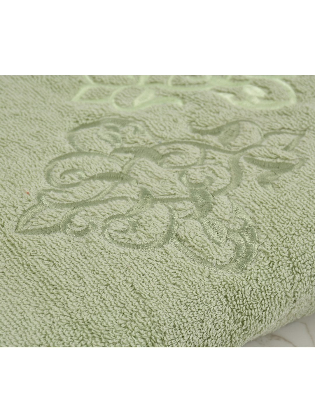 Embroidered Bath Towel 100% Cotton 600 GSM Large Size 72x142 CM Mint Green