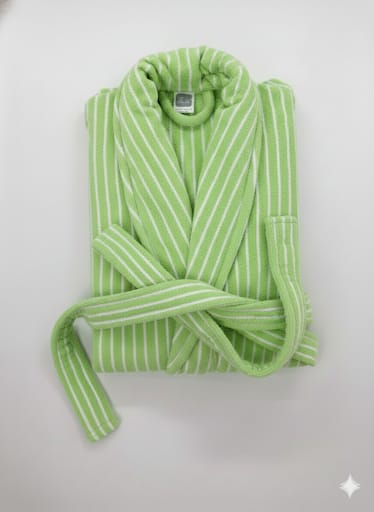 Luxury Plush Unisex Bath Robe Made with Super Soft & Highly Absorbent Microfiber (Green)